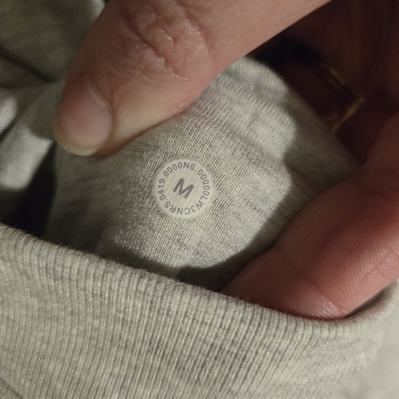 Lululemon Seek Stillness Pullover Heathered Core Ultra Light Gray - Picture 6 of 6